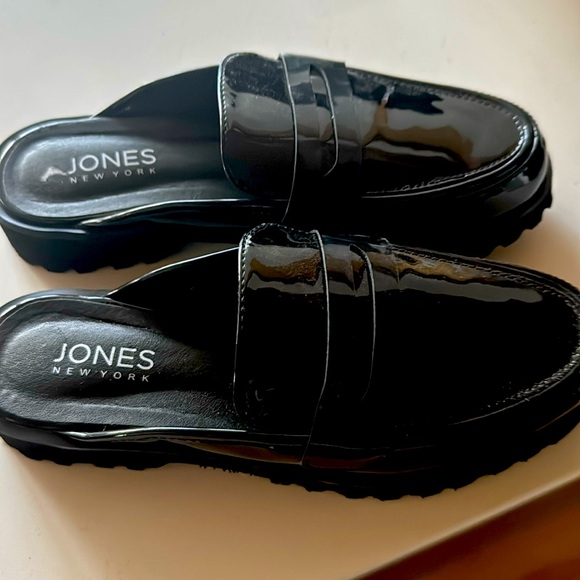 Slip on loafer - Picture 1 of 2